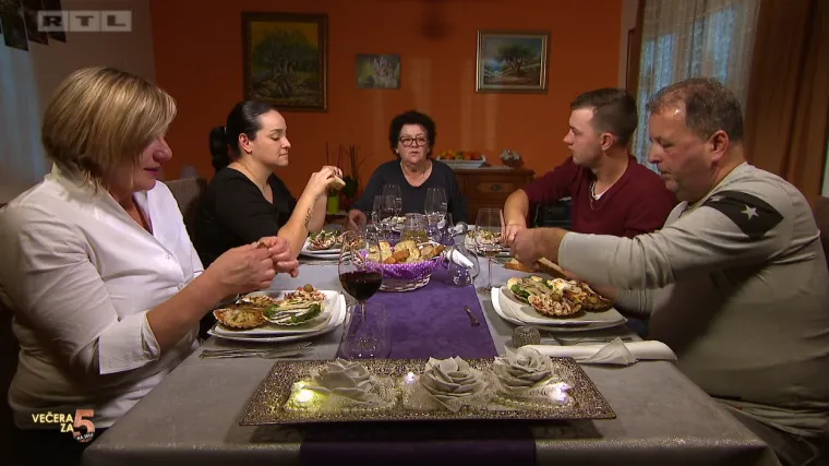 Marija ipak zasjela na tron