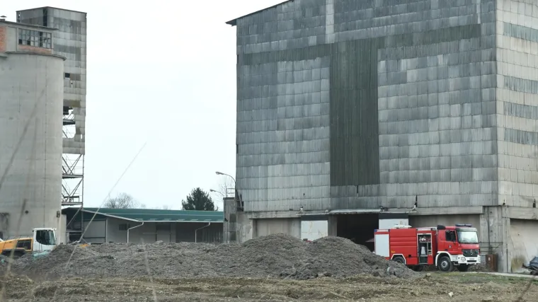 Požar u pogonu zbrinjavanja medicinskog otpada uznemirio Si&scaron;čane: 'Nema opasnosti za zdravlje'