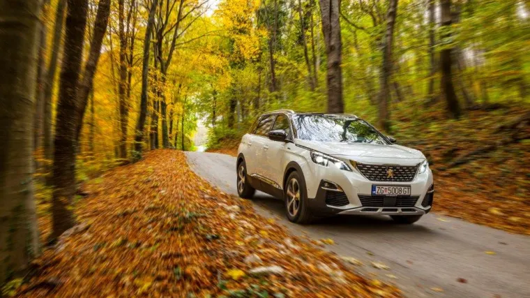 SUV Peugeout 3008 & 5008: Stvoreni da predvode