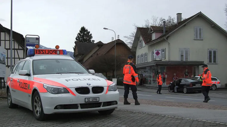 Bila u lokvi krvi ispred kuće:S 30 uboda nožem mladić ubio ženu jer je čuo glasove, ali ne ide u zatvor