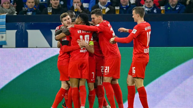 Došli na samo bod zaostatka od vodećeg Bayerna