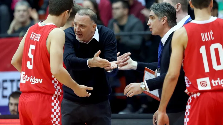 'Mislim da zadnjih pet minuta nisu vidjeli obruč...'