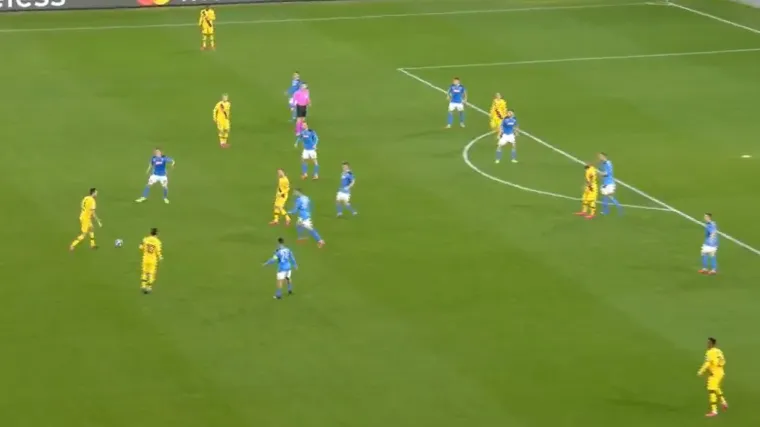 Pogledajte kakvu su brutalnu malonogometnu akciju izveli igrači Barcelone