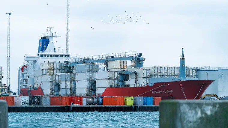 Na brodu prona&scaron;li pet ton kokaina, uhićena su i četiri državljanina Crne Gore