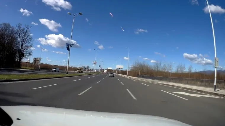 VIDEO Pogledajte nove snimke eksplozije meteora iznad Hrvatske! 'Čula se eksplozija i tresli su se prozori'
