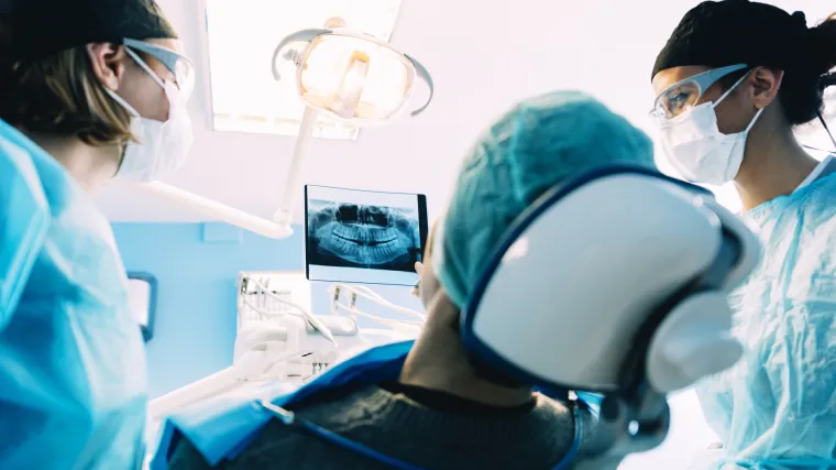 Upozorenje HZJZ-a zbog koronavirusa: 'Odgodite dolazak osoba iz zahvaćenih područja'