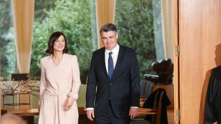 Domaća elegancija: Sada znamo koliko ko&scaron;ta haljina Sanje Musić Milanović s inauguracije