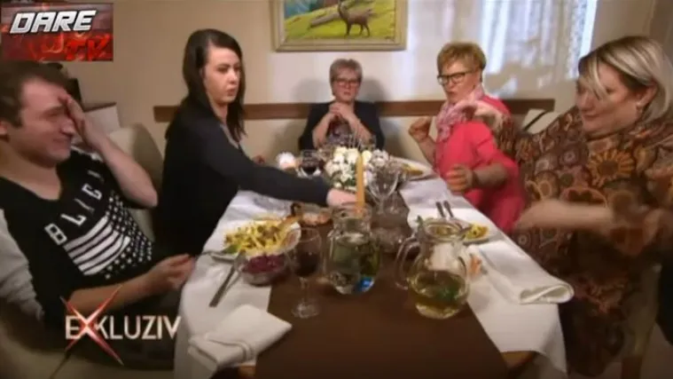 'Pustit ću snimku kako biste vidjeli tko igra prljavo, ja sam showman!'