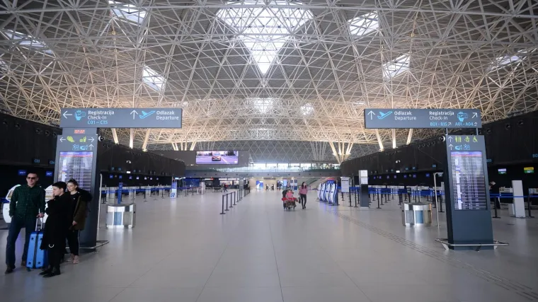 &Scaron;iri se panika zbog koronavirusa: Korean Air otkazao letove za Hrvatsku