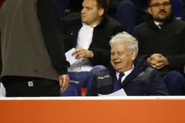 [FOTO] POZNATO LICE U POLJUDSKOJ LOŽI: Mamić ga je zvao 'špijunom', a Torcida zazivala njegov povratak u klub