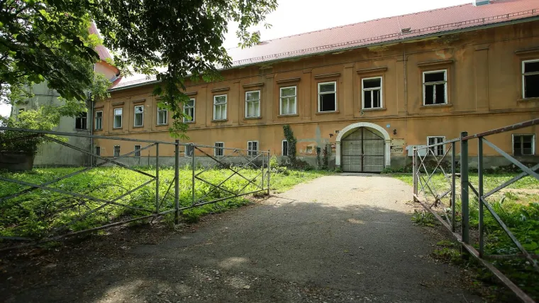 Hrvatski vojnici silovali su je danima, dobila je 50.000 kn: 'Stavljali su mi vreću na glavu i pržili strujom'