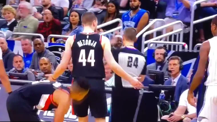 Pogledajte što je napravio sucu da su iz NBA ovako burno reagirali
