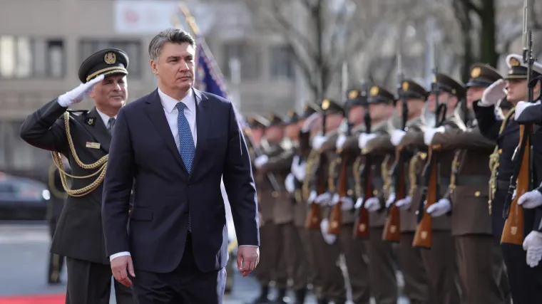 Milanović: 'Hrvatski posao u Afganistanu je gotov, danas tamo odlazi vjerojatno zadnji kontingent'