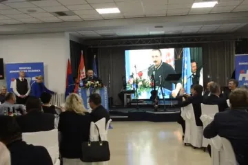 Urnebesan govor Stjepana Milinkovića u Križevcima nasmijao i premijera Plenkovića