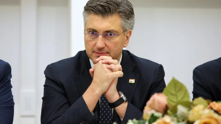 Plenković: 'Alternativci u HDZ-u koriste retoriku onih kojima je cilj sru&scaron;iti Vladu'