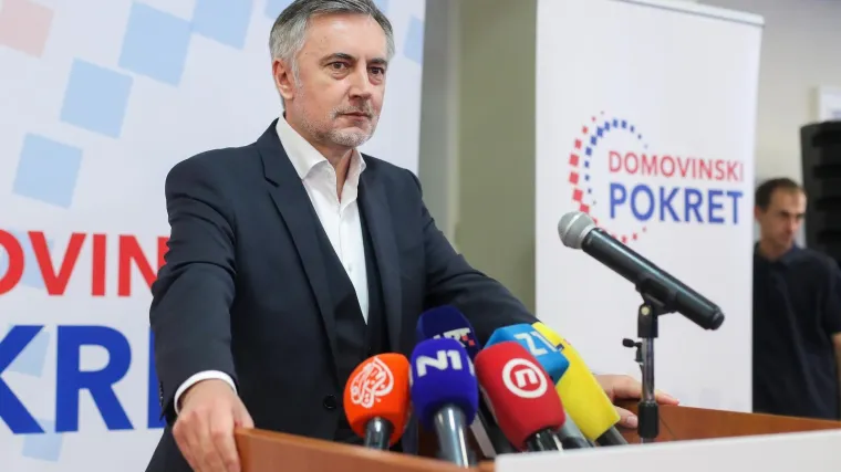 &Scaron;koro se požalio: 'Optužuju me da sam se obogatio na muci bolesnika, hajkom me žele ukloniti iz politike'