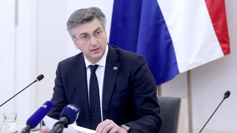 Ide se s mjerom odgode skupova za vi&scaron;e od 100 ljudi; Premijer umiruje: 'Plaće i mirovine su zagarantirane'