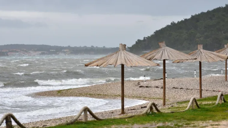 'Bukinga nema, sve je stalo, grupni dolasci se ne prodaju, a mnogi ne dolaze iako su platili'