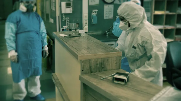 'Pandorina kutija je otvorena. Podcijenili su ovaj koronavirus i sigurno neće skoro zavr&scaron;iti. Mutirao je...'