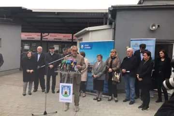 U Zagrebu se od ponedjeljka zatvaraju vrtići, Bandić poručio: 'Ne širite paniku i nemojte ići u veliku kupnju'