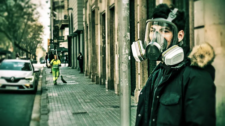 Sve vi&scaron;e zemalja uvodi drastične mjere, a neki i potpune karantene; 'Zabranjeno je hodati ulicama!'