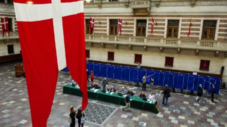 Zaposlenima kod privatnika daju čak 75 posto plaće