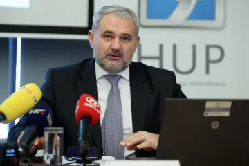 'Neka se država odrekne dijela prihoda od nameta'