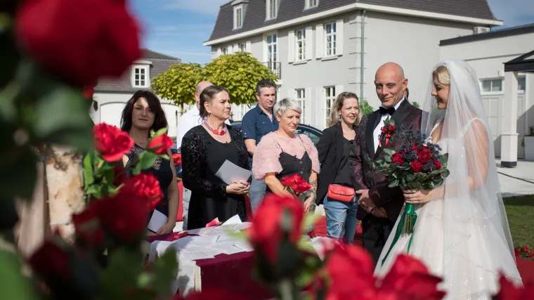 Hoće li staloženi Alen udovoljiti njezinim kriterijima?