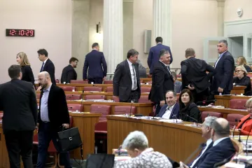 Odbijena većina amandmana oporbe na paket mjera za gospodarstvo