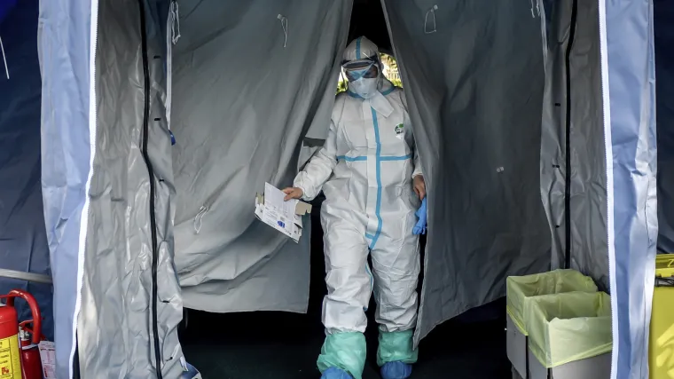 Bitka s virusom: SAD-u prijeti recesija, a jedna bi muslimanska zemlja mogla postati novo žari&scaron;te