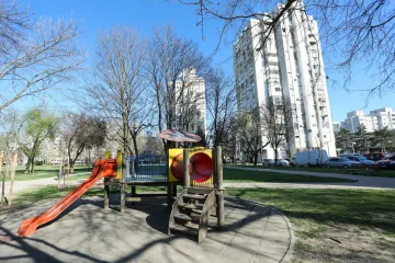 'Ovo nisu praznici! Sutra zatvaramo dječja igrališta i šaljemo ophodnje. U subotu kreće dezinfekcija grada'