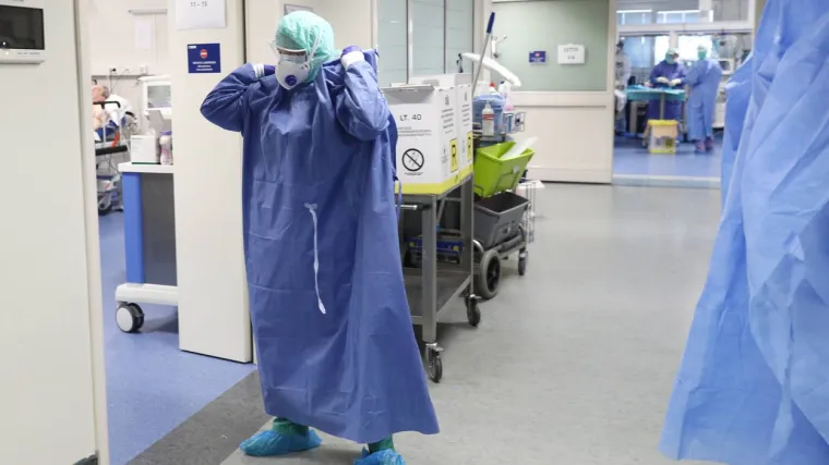 Testiraju se svi zaposlenici koji su s njim bili u kontaktu