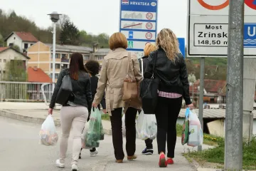 Potrošili smo 300 milijuna više nego lani, evo što se najviše kupovalo