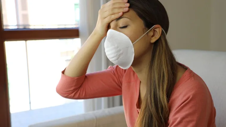 Evo kako simptomi koronavirusa izgledaju iz dana u dan i koliko bolest traje