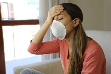 Evo kako simptomi koronavirusa izgledaju iz dana u dan i koliko bolest traje