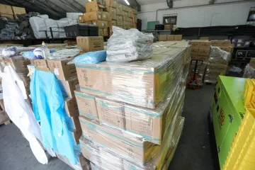 Tone opreme: Pogledajte što je sve arapski šeik donirao Hrvatskoj za pomoć oko koronavirusa