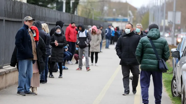 Poruka građanima: 'Bit će vam te&scaron;ko i trebat će vam utjeha, ali držite razmak. I toplo se odjenite'