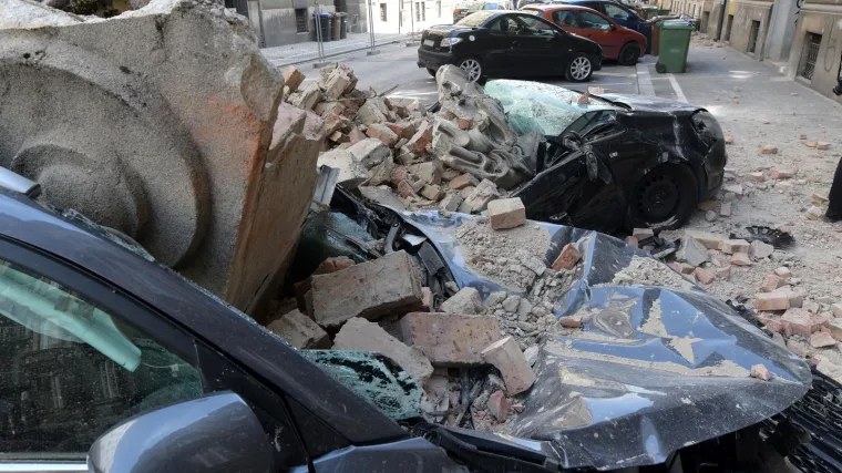 O&scaron;tećeno vi&scaron;e od 500 zgrada; Sarajevo i Beograd poslali dirljivu podr&scaron;ku