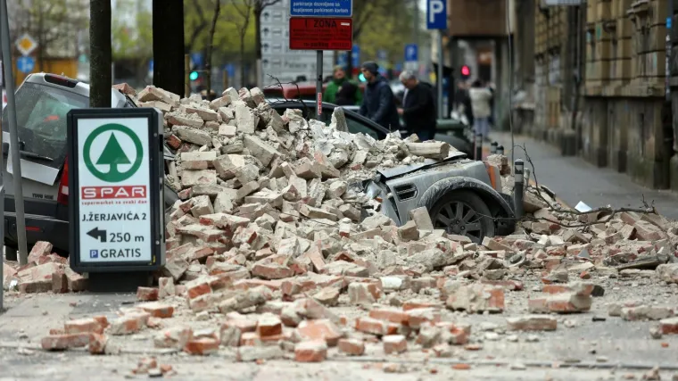 Uru&scaron;ila se zgrada u Đorđićevoj, dijete je u kritičnom stanju