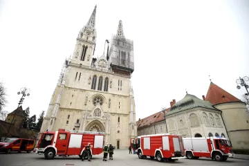 'Drži nam se naš Zagrebe... Ovo su jako teška vremena'