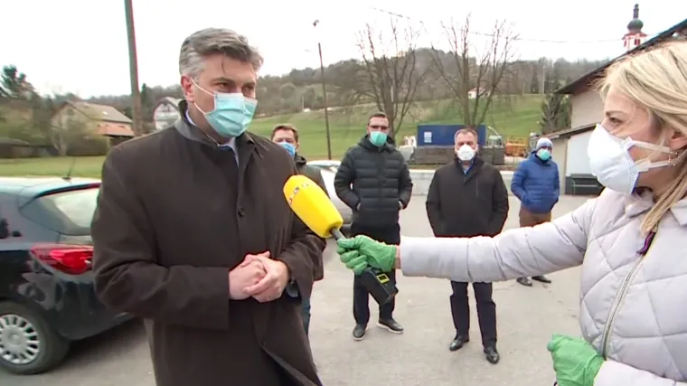 Plenković obi&scaron;ao četvrti stradale u potresu: 'Idemo pomoći svima koji su ugroženi'