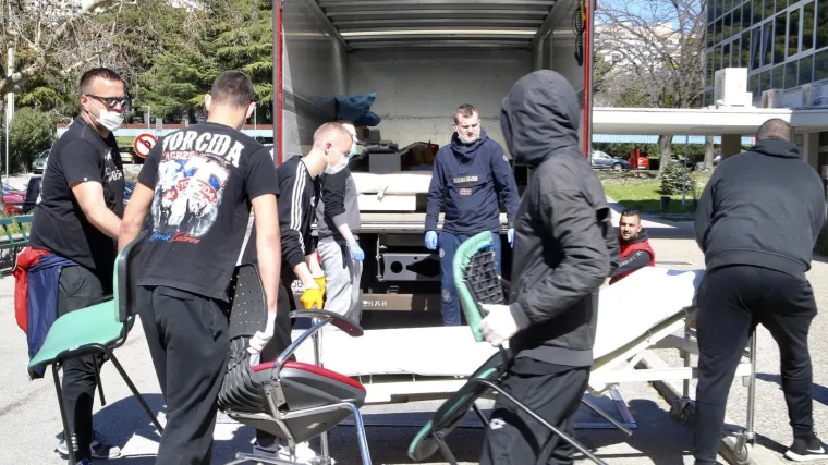 Pogledajte &scaron;to je danas dočekalo zaposlenike bolnice koja je predviđena za zaražene