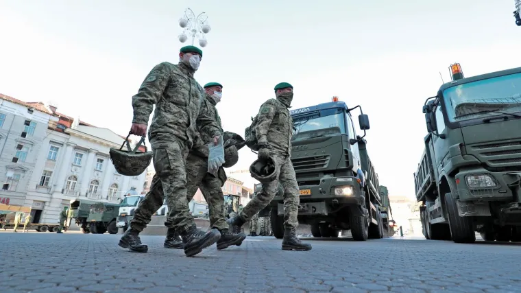 Od ranih jutarnjih sati 150 vojnika nastavlja pomagati Zagrebu