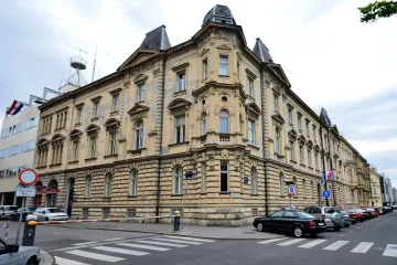 Zgradi su dali žutu oznaku - zači da je do detaljnog pregleda neuporabljiva