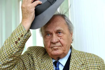 Partizan, &scaron;pijun, HDZ-ovac i disident ima 100 godina. Ovako je izgledao njegov život