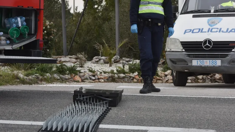 Prva karantena u Hrvatskoj uvedena na Murteru i Betini: 'To je stroga mjera, ali ima opravdanje'