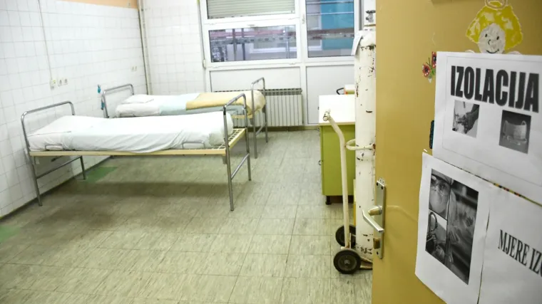 Liječnik očajan: 'Pacijent je lagao i sada je cijeli tim hitne pomoći u karanteni'