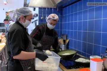 Zbog nje stari i nemoćni dobivaju topli obrok - i to kakav!