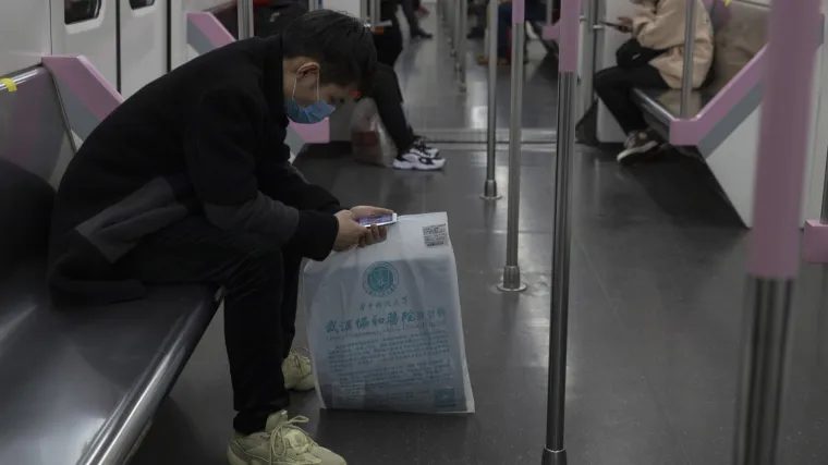 Američka studija pokazala: Koronavirus se može prenijeti jedan do tri dana prije pojave simptoma