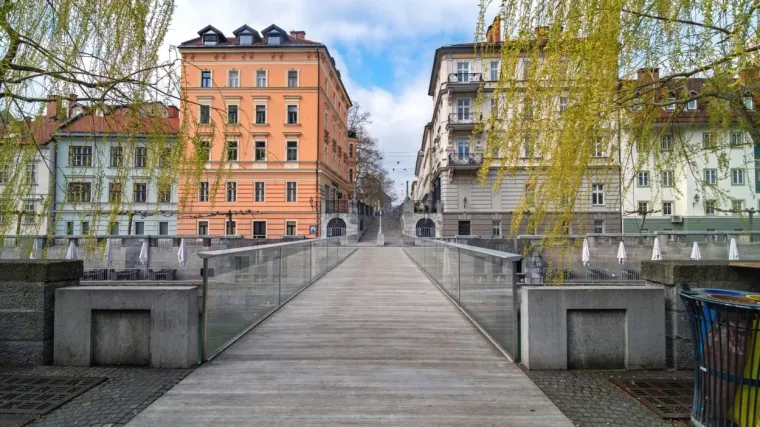 Evo što većina ispitanika misli o tome kad će sve popustiti